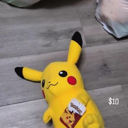 Pokémon Plushie
