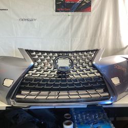 2019-2022 LEXUS UX250H UX200 FRONT BUMPER /GRILLE USED OEM 