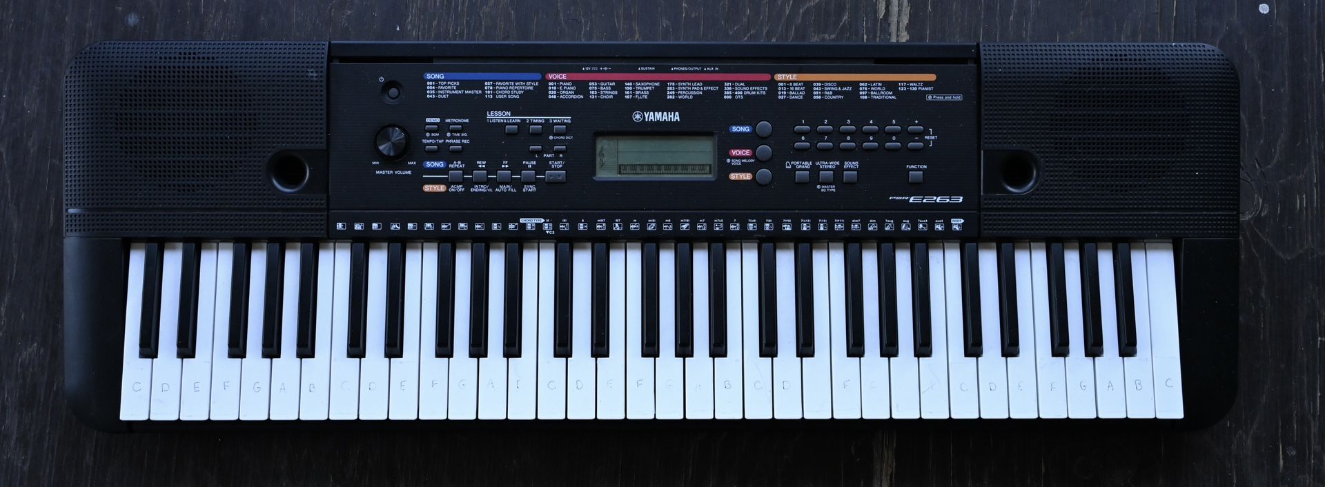 Yamaha PSR- E263 61 Key Portable Electronic Keyboard