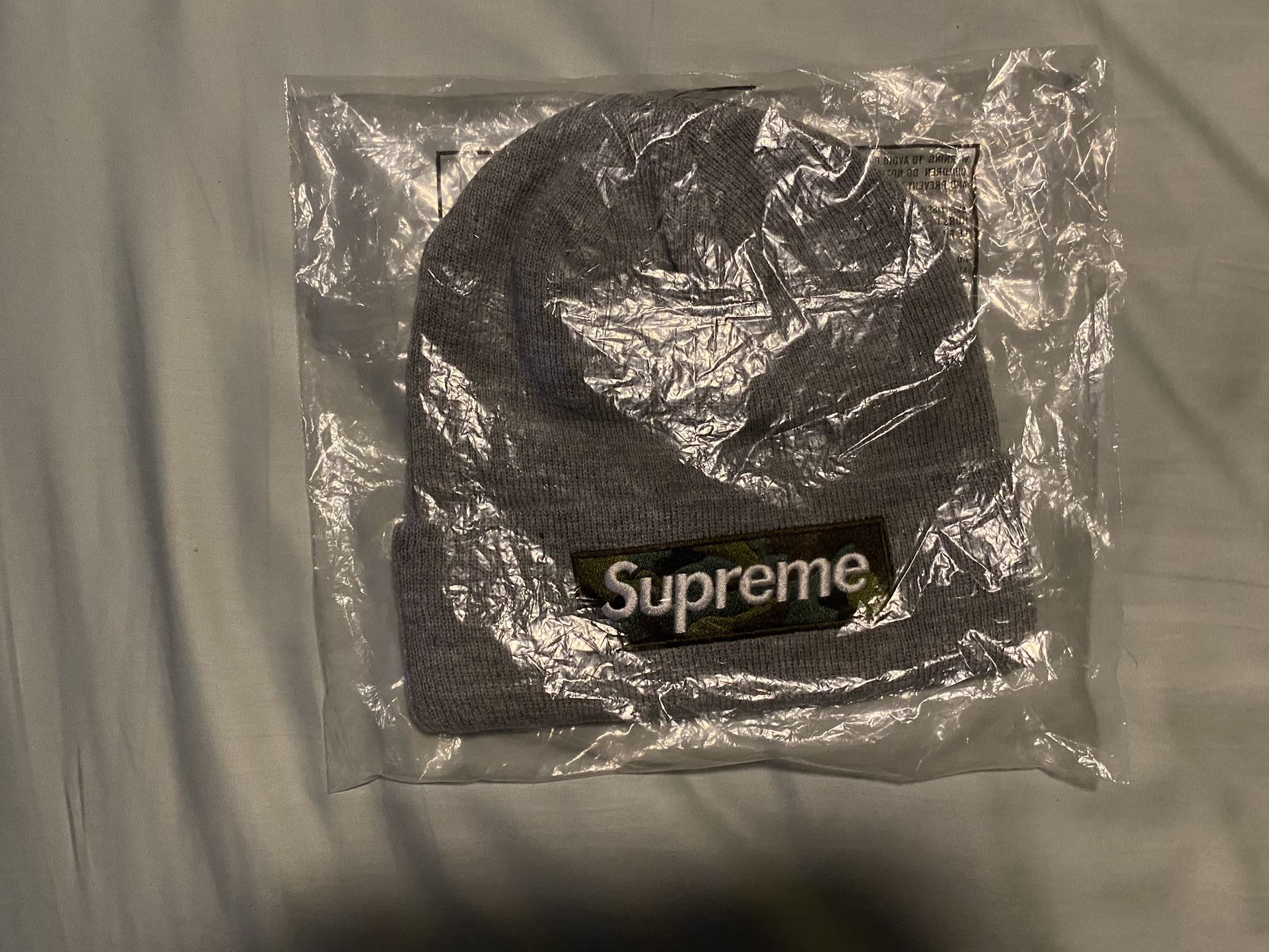 Supreme FW23 Camo Box Logo Beanie Heather Grey