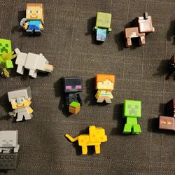 Mojang Minecraft Mini Figures