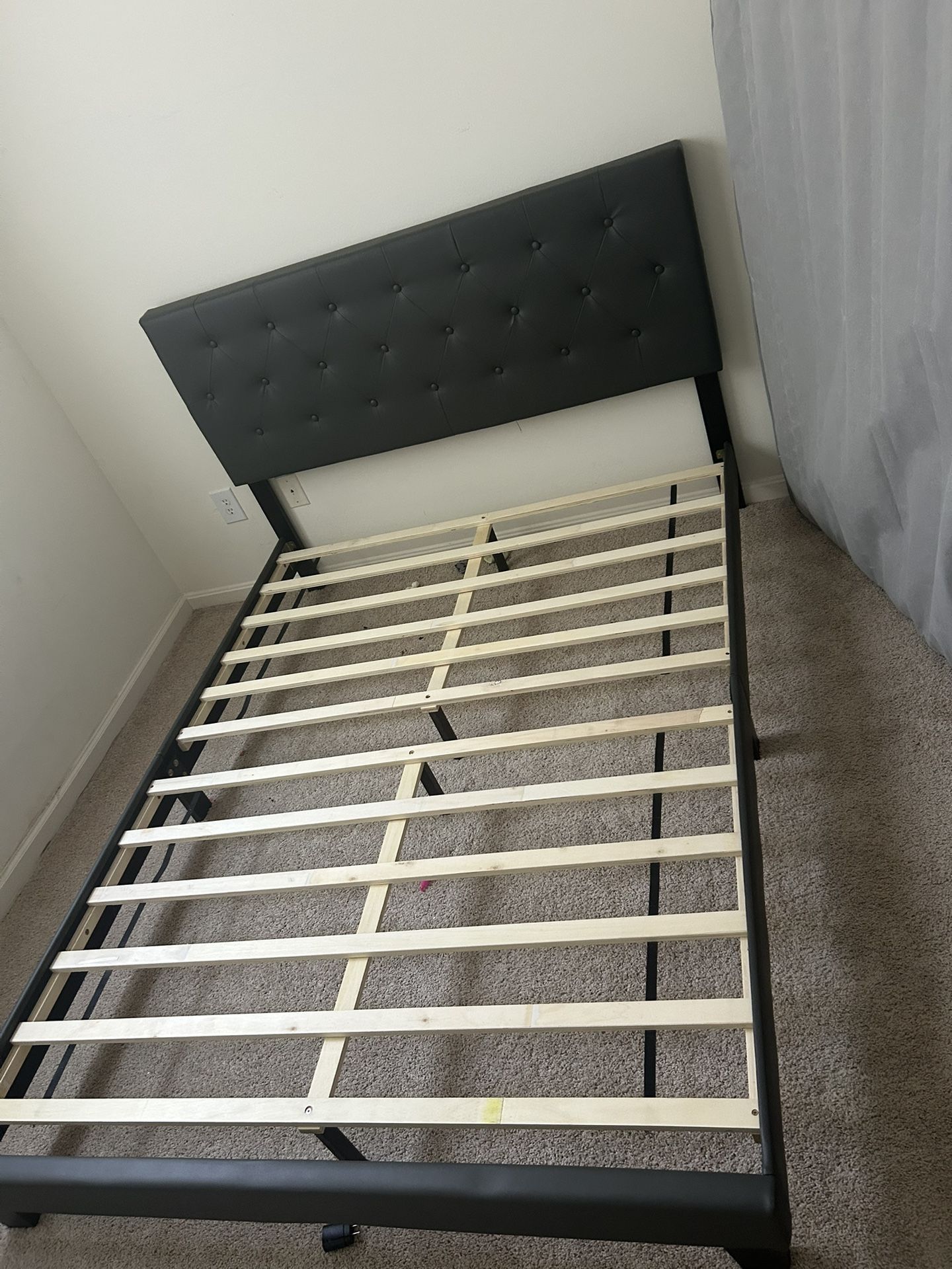 Queen Size Bedroom Set