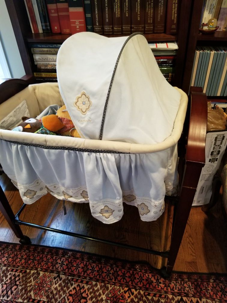 Bassinet for baby great condition with extras....