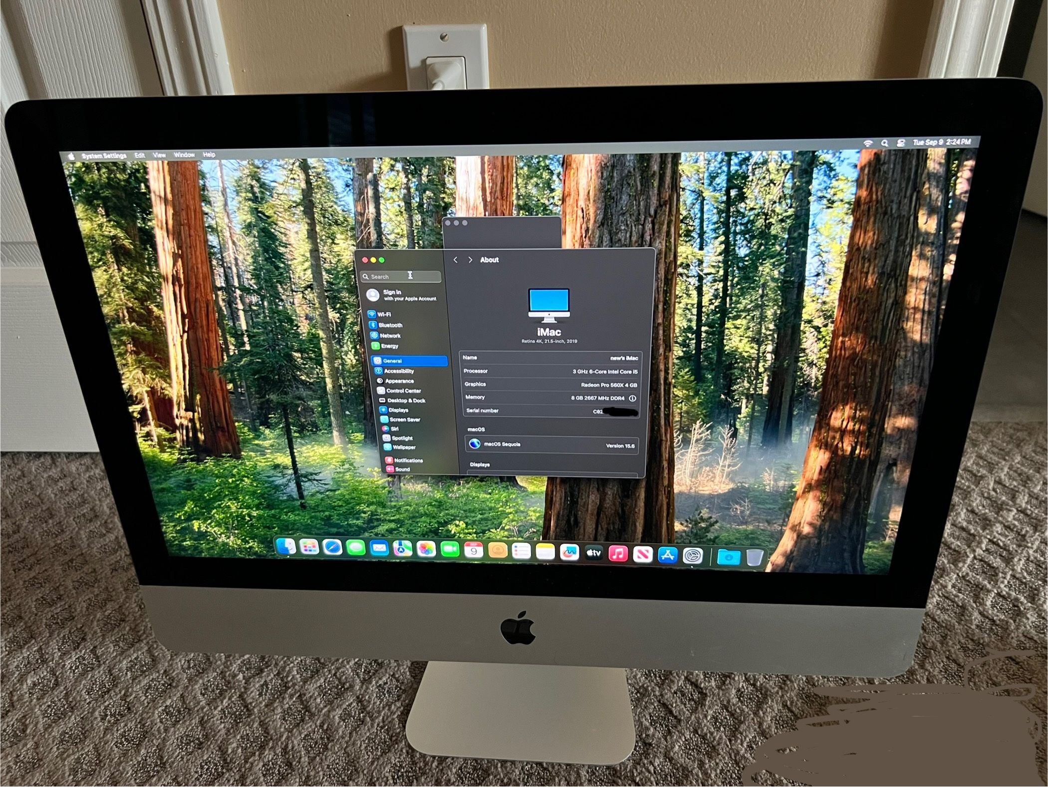 Like New Apple iMac Retina 4K / 21.5 Inch, 2019