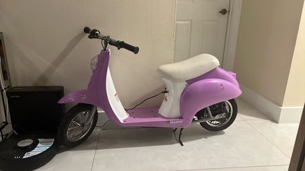 Razor Electric Kids Scooter Purple