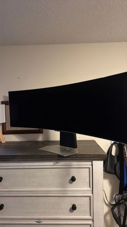 Samsung 49” Odyssey OLED G9 smart monitor