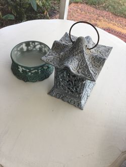 Lantern and 3 wick candle holder. Excellent condition from party light
