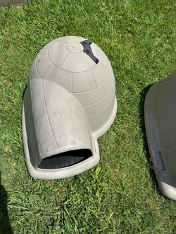 Petmate Indigo Dog House, Medium