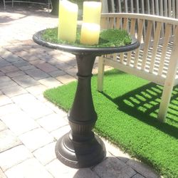 Birdbath/table