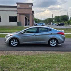 2012 Hyundai Elantra 