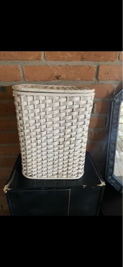Wicker basket