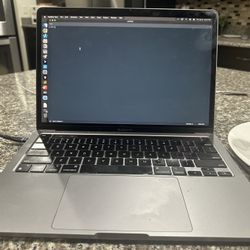 MacBook Pro 13 Inch M1 1Tb Apple