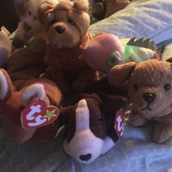 Lot of 8 Ty Beanie Babies Like New
