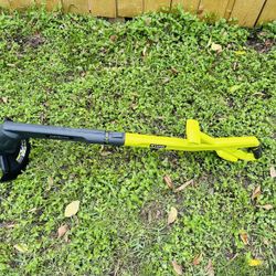 RYOBI ONE+ 18V 10 in. Cordless Battery String Trimmer/Edger (Tool Only)