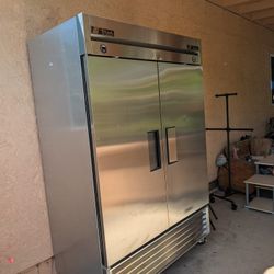 Commercial Freezer/Fridge