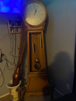 old fashion clock