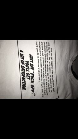 Supreme tee 45$ size large