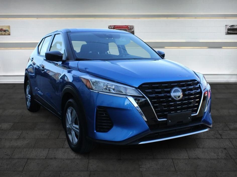 2024 Nissan Kicks
