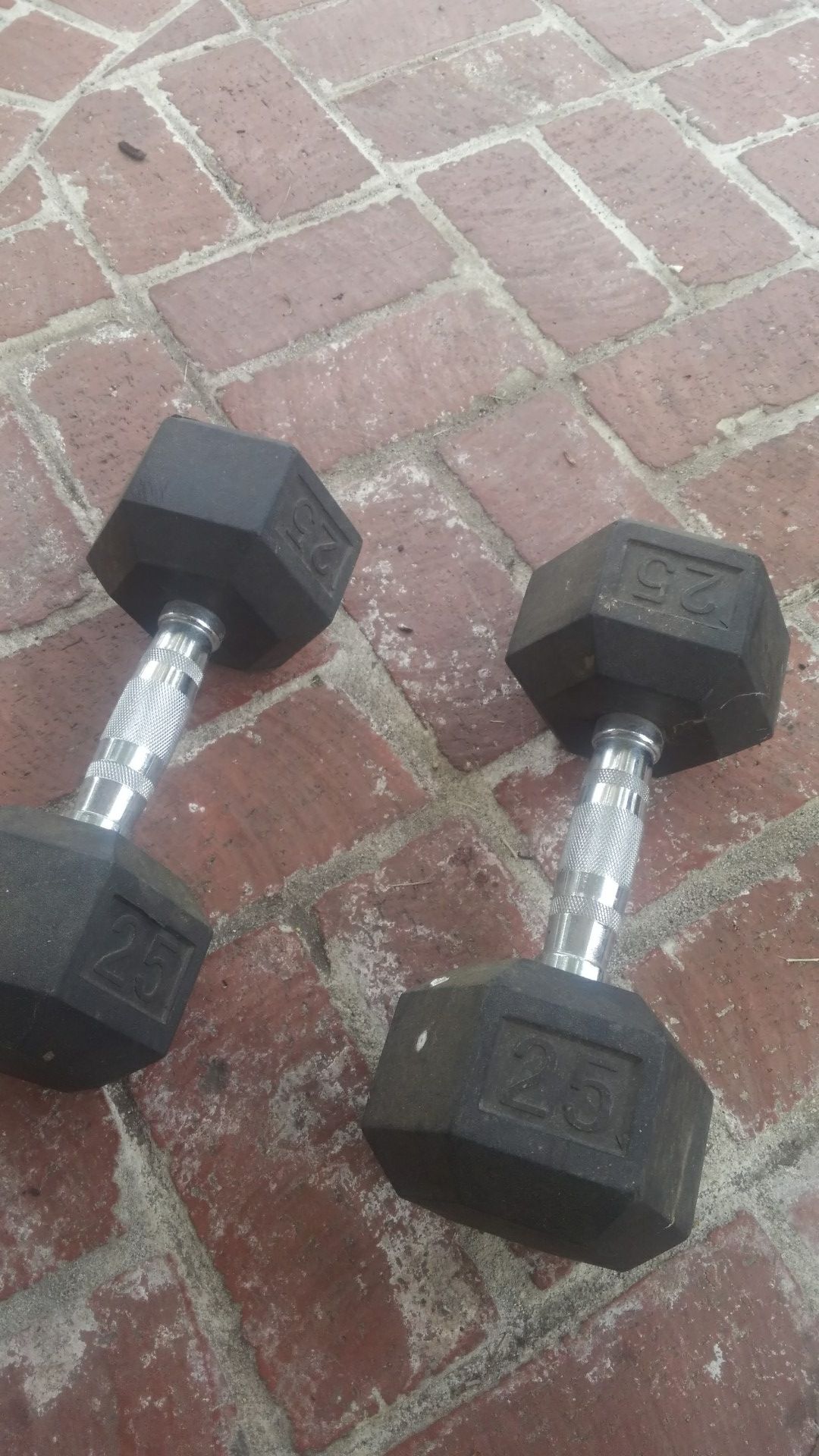 25lb dumbbells very good condition