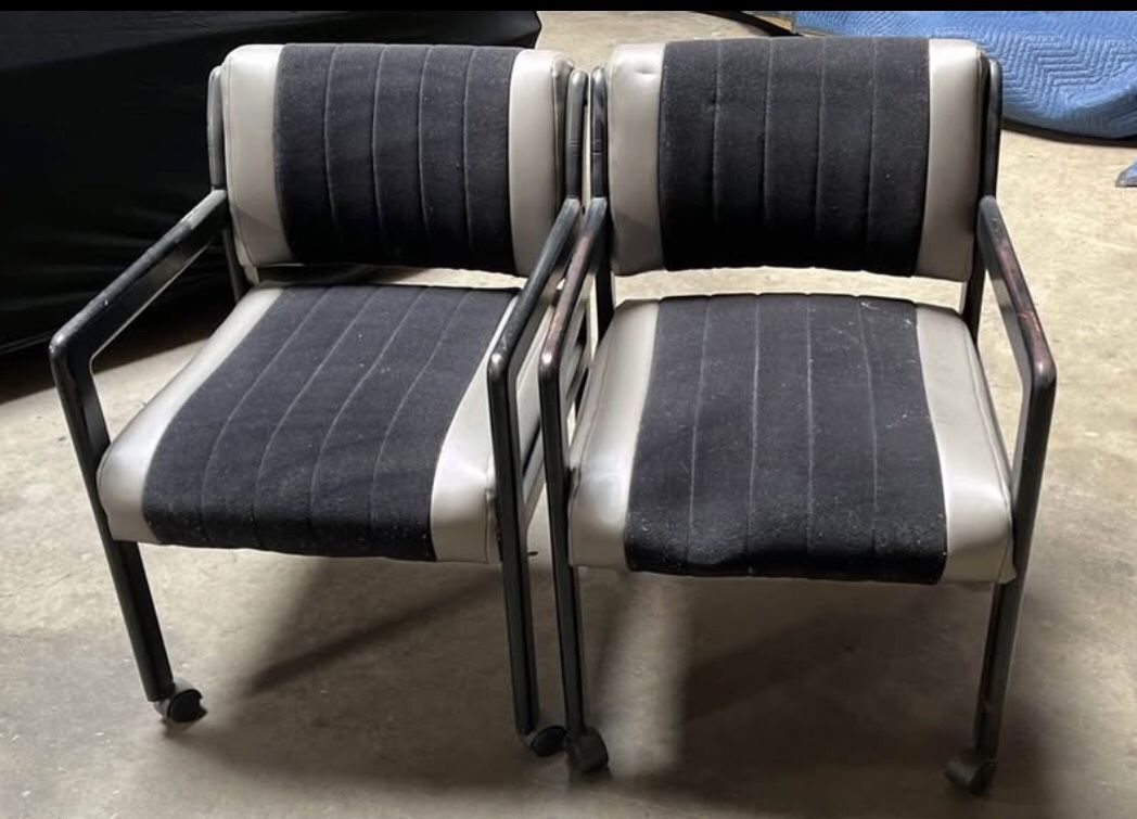 2 Chairs On Wheels
