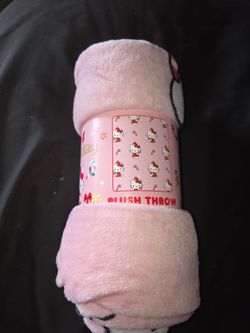 Hello Kitty Christmas Blanket