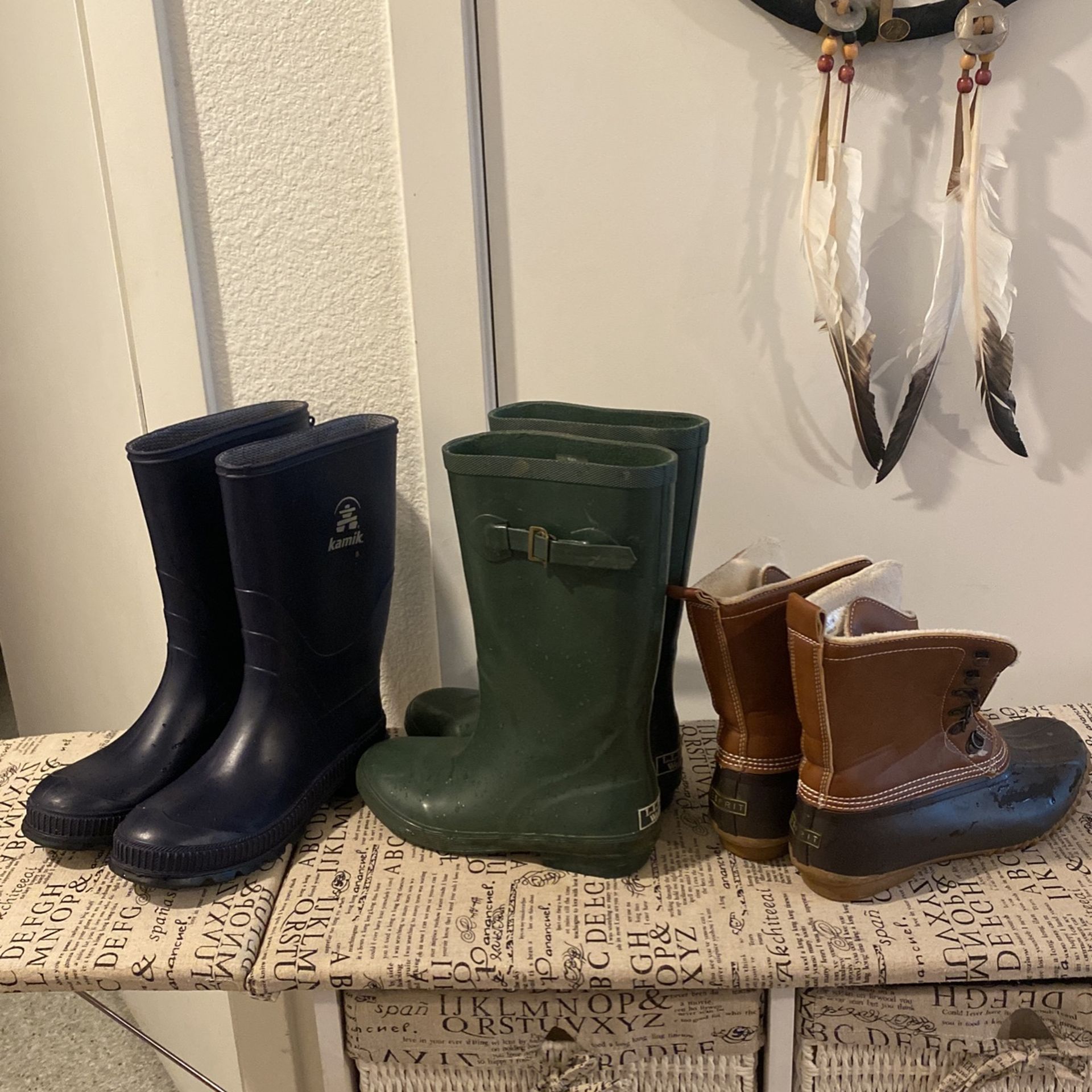Rain boots, Blue Kamik Size 8, Green LL bean Size Kids 5,  Brown ESPIRIT Size 8 1/2,. Blue And Green 10 Each, Brown Are New 30 $