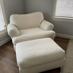 Oversized chair And A Half