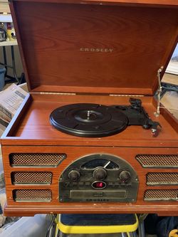Crosley Entertainment Player