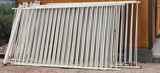 Pool fence