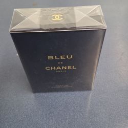 Chanel Bleu De Paris 