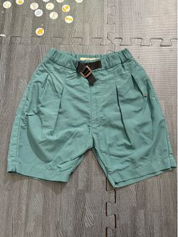 Fith kids green short
