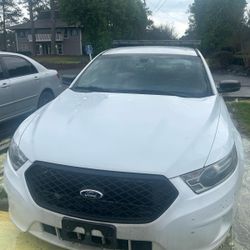 2016 Ford Taurus