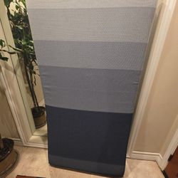 Twin Mattress, Near New