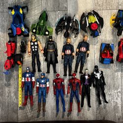 Lot of 10 Marvel 12" Action figures Superheroes & 9 Vehicles 