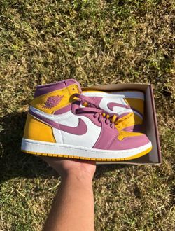 Jordan 1 High (Size 11)