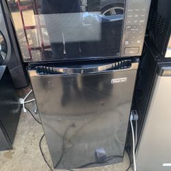 Microwave And Mini Fridge 