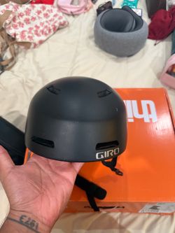 Giro snowboarding helmet large