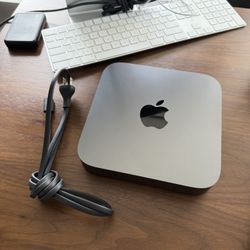 Apple 2018 Mac mini 6-Core i5 8GB Ram 256SSD! 90 day warranty! We offer financing!