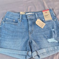 Levi's Shorts 27
