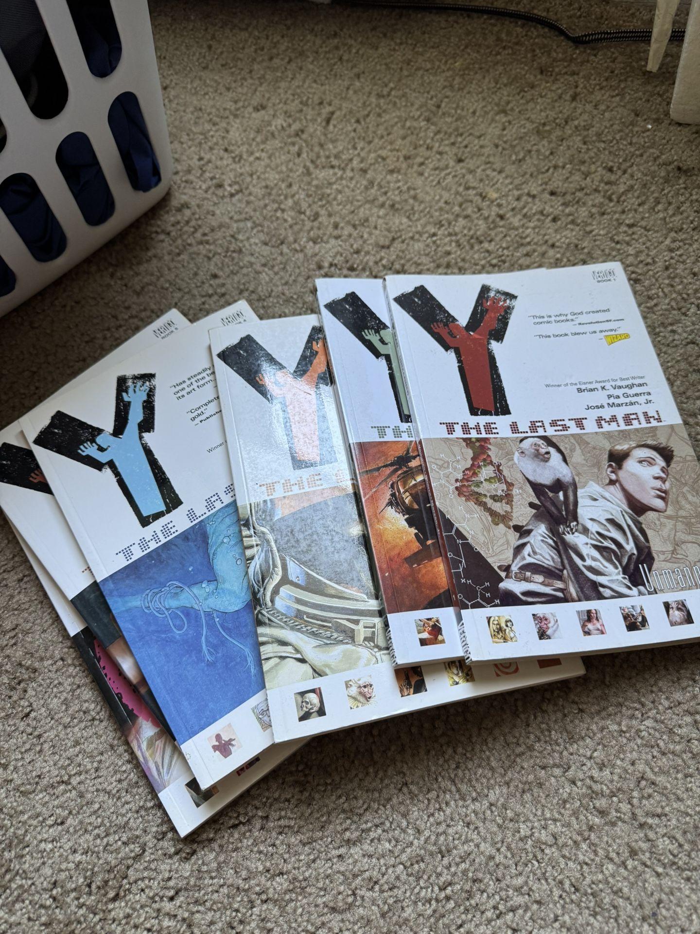 Y: The last man comics 1-6