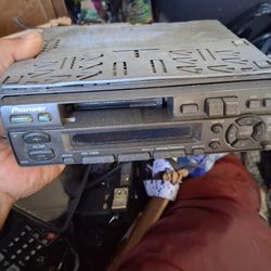 Pioneer KEH-P2800 Car Radio Cassete