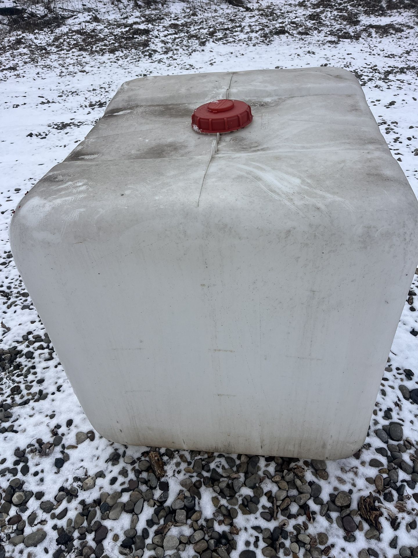 Bladder /totes/275 Gallons 