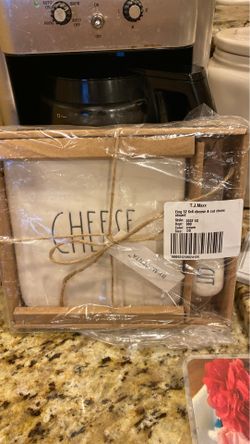 Rae Dunn cheese n cheese cut board