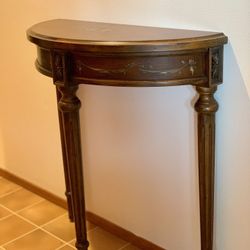 Beautiful Ethan Allen Half Moon Console Table