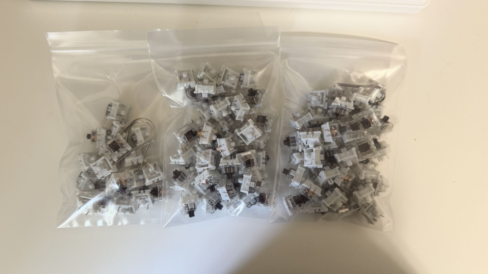 Outemu(Gaote) Brown Switches for MX Mechanical Gaming Keyboard,3-Pin 45gf Tactile