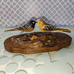 Rare Vintage Handmade Painted Wood Oriole Birds w/ Wire Legs Vignette