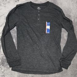 MEN'S LONGSLEEVE KNIT HENLEY SIZE SMALL 