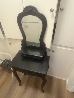 Black Vanity