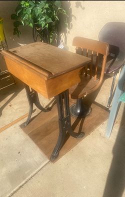 ANTIQUE SCHOOL DESK TOP OPENS HAS HOLE FOR INK WELL $250
