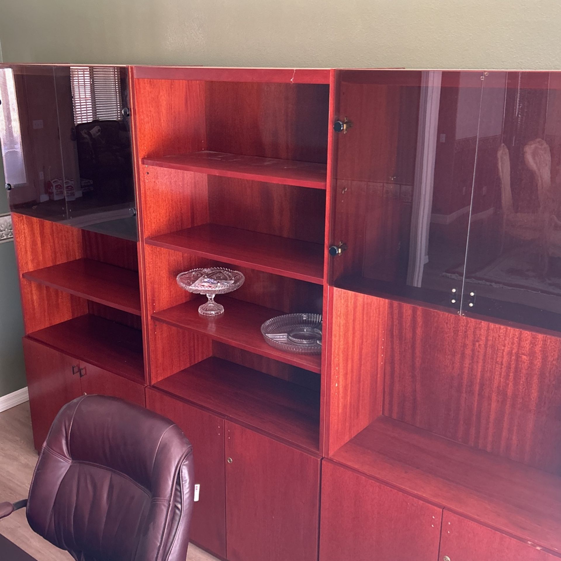 Oriental Office Furniture